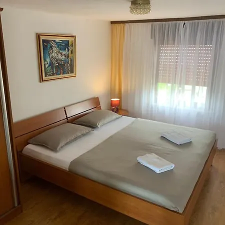 Διαμέρισμα With Large Seaview Terrace