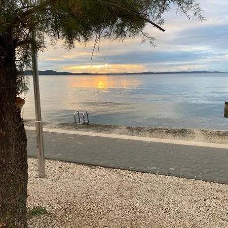 Διαμέρισμα With Large Seaview Terrace