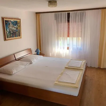 With Large Seaview Terrace * Ζαντάρ