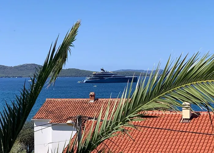 With Large Seaview Terrace Apartamento *